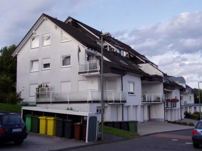 Komfort ETW über 2 Etagen in sonniger Bestlage von Dreis-Tiefenbach/ Moderne Komfort-Anlage