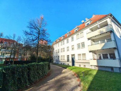 3-Zimmer-Wohnung mit Balkon in begehrter Lage von Düsseldorf-Lörick