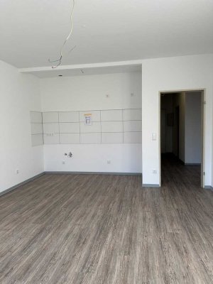 Erstbezug - Kernsanierte, ruhige 3 ZKB-Innenstadt-Wohnung mit Süd-Balkon