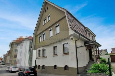 Stadtvilla - Zweifamilienhaus mit ausgebautem Dachgeschoss - Inklusive Garten und Garage!