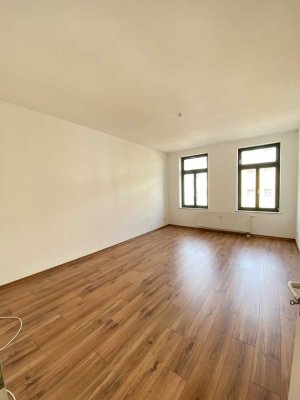 * RESERVIERT * ZUKUNFTSICHER INVESTIEREN IN TOP LAGE * TOLLE 2-RWG, BAD MIT WANNE & BALKON * WE08 *