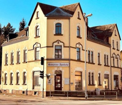 Sanierungswürdiges Wohn- und Geschäftshaus mit Denkmalschutz in guter Lage