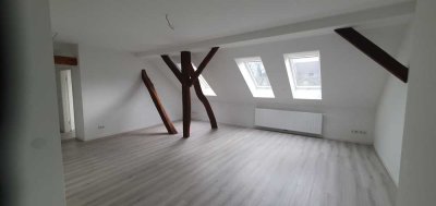 Altersgerechte 5-Zimmer-Dachgeschosswohnung in Hohenhameln
