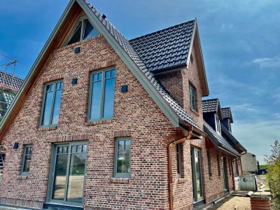 Zur Ferienvermietung genehmigt! Sylt Neubau! Erstbezug! In Kürze bezugsfertig!  Am Tinnumer Deich!