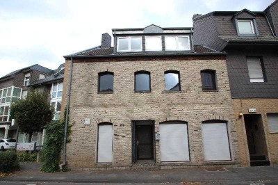Wohn-u.Geschäftshaus im Zentrum von Köln-Porz ca. 220 m² Nutzungsänderung in 2