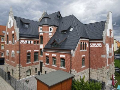 3-Raumwohnung im Souterrain mit großer Terrasse und anteiliger Grünfläche - inklusive Stellplatz!!!