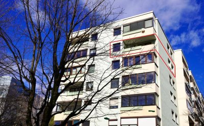HELLE, GERÄUMIGE DREIZIMMERWOHNUNG, SÜDBALKON,
