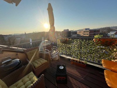 Großzügige 8-Zi Maisonette-Wohnung mit Balkon in Bad Cannstatt(Ubahn Haltestelle Wilhelmsplatz)