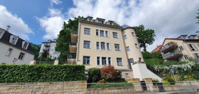 Geräumige 4,5-R-Wohnung mit zwei Terrassen und 2 TG - Plätzen