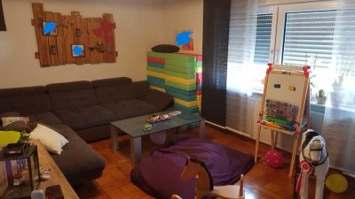 Attraktive und sanierte 4-Zimmer-Wohnung mit Balkon in Hambrücken