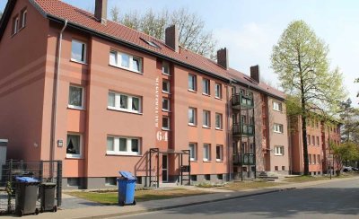 WWS - feine 3-Raum Wohnung mit Balkon in grüner Umgebung