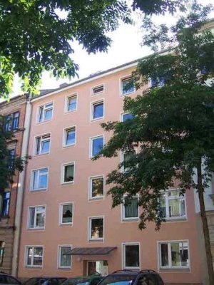 3-Zimmer-Wohnung in guter Wohnlage mit Balkon, Wohnküche, optimalen Grundriss