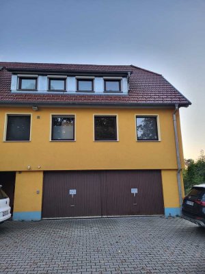 Großzügige 6-Zimmer Wohnung mit 2 Balkone und Garten in Neubulach