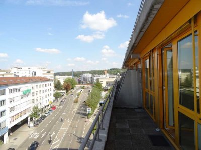 Schöne vier Zimmer Wohnung in Pforzheim, Innenstadt, Top Lage mit Aufzug
