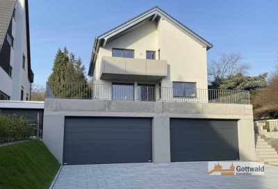 Neubau, Erstbezug: Exklusive DHH mit Terrasse und Hobbyraum in bester Lage von Esslingen Rüdern!