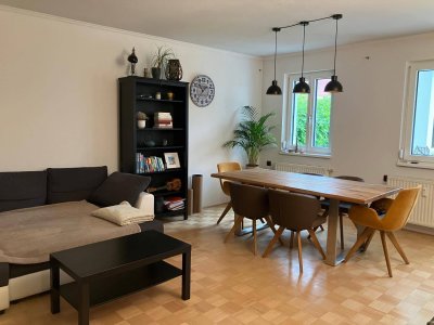 Attraktive Wohnung am Stadtrand mit Terrasse
