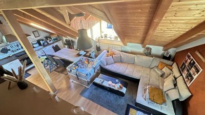 Helle 3-Zimmer-Dachgeschoss-Maisonette Wohnung