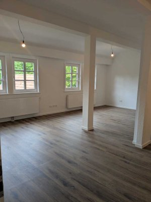 Renovierte 2-Zimmer-Whg. in historischem Gebäude in Aschen (Whg. 3)