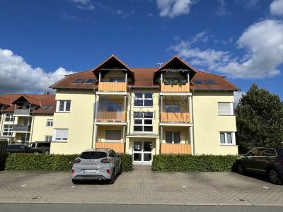 Möblierte Einraumwohnung mit Balkon - Erstbezug nach Sanierung
