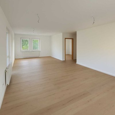 Modernisierte 2-ZKB-Wohnung mit großer Terrasse in Neuburg