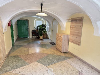 3 -Zimmer-EG-Mietwohnung im gepflegten Vierkanthof in Alkoven/Straßham