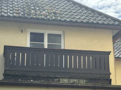 2,5 Zimmer Altbauwohnung zentral gelegen
