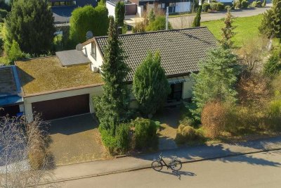 Viel Platz für Familie & Leben – Haus mit Gartenidylle in toller Lage von Gärtringen