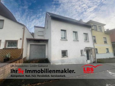 Reihenmittelhaus sucht Handwerker! - Provisionsfrei -