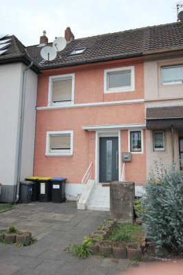 Duisburg - Hüttenheim, Knusperhäuschen im Duisburger Süden