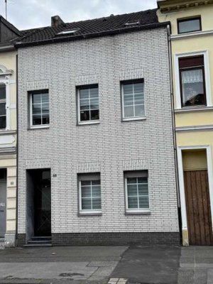 ***Gepflegte Wohnimmobilie im Herzen von Mönchengladbach***