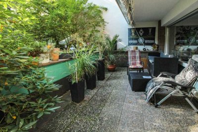 Gepflegt und bezugsfrei: Terrassenwohnung am Unterbacher See