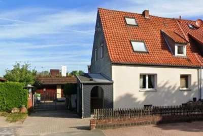 Doppelhaushälfte mit Potenzial - geeignet für 2 Familien, Mehrgeneration, Wohngemeinschaften