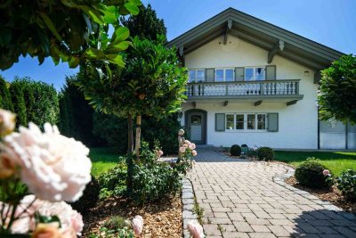 STILVOLL MODERNISIERTES LANDHAUS AUF GROSSZÜGIGEM GRUNDSTÜCK, BAD WIESSEE