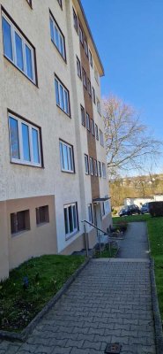 Moderne 2-Zimmer Dachgeschosswohnung mit schönem Fernblick  und Terrasse