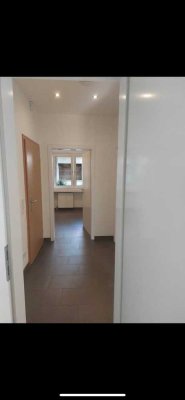 2,5-Zimmer Wohnung in Oberhausen-Marienkirche Saniert