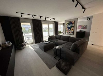 Stilvoll möblierte 3-Zimmer-Wohnung mit Balkon, Einbaumöbeln & Tiefgarage – zentral, ruhig & hell