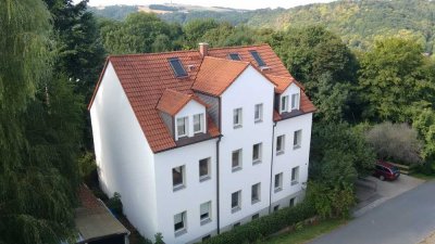 Gepflegte 1 Raum-Wohnung im Grünen mit guter Verkehrsanbindung