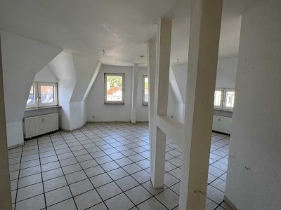 3 Zimmer im Dachgeschoss/3. Etage