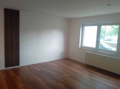 2-Zimmer EG-Wohnung nähe Uni, frei und renoviert, PROVISIONSFREI, mit Garage