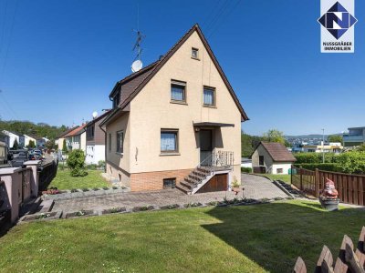 Kleines Einfamilienhaus mit Charme und schönem Garten