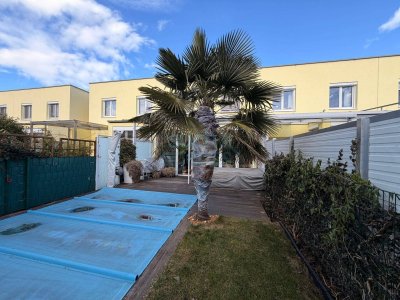Luxus in der SolarCity: Edles Designerhaus mit Spa-Oase, Salzwasserpool &amp; hochwertiger Einrichtung