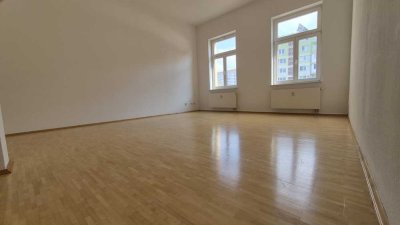 + + + 2,0-Zimmerwohnung mit Balkon in Top Lage + + +