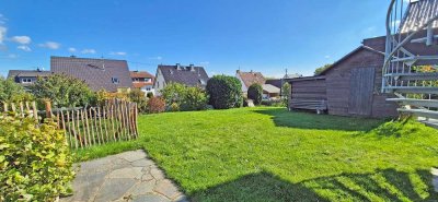 Hünstetten Wallrabenstein! Großz. Ein- bis Zweifamilienhaus mit zwei Garagen und schönem Garten