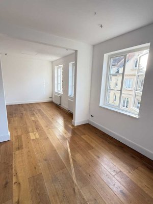 Von Privat Exklusives Wohnjuwel am alten Schützenhof – ca 95m² Denkmalschutz Klassiker