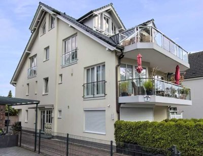 Hafenblick inklusive - Ihr Rückzugsort am Niendorfer Hafen.