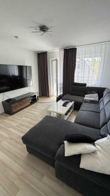 Schöne helle 2-Zimmer-Wohnung mit Balkon und schönem Blick in Wiesbaden