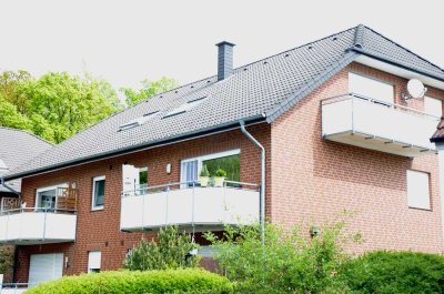 Jöllenbeck: 3-Zi.-Whg. im 1. OG mit Balkon