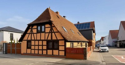 Wohnensemble mit Charme und Potenzial im Herzen von Lampertheim-Hofheim