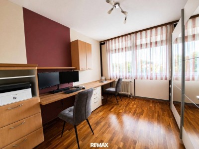 Helle 3-Zimmer-Wohnung mit großer West-Terrasse und hochwertiger Ausstattung in ruhiger Lage