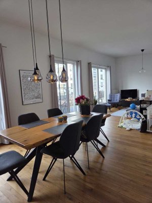 Attraktive 3-Zimmer Dachgeschosswohnung in Köln Marienburg